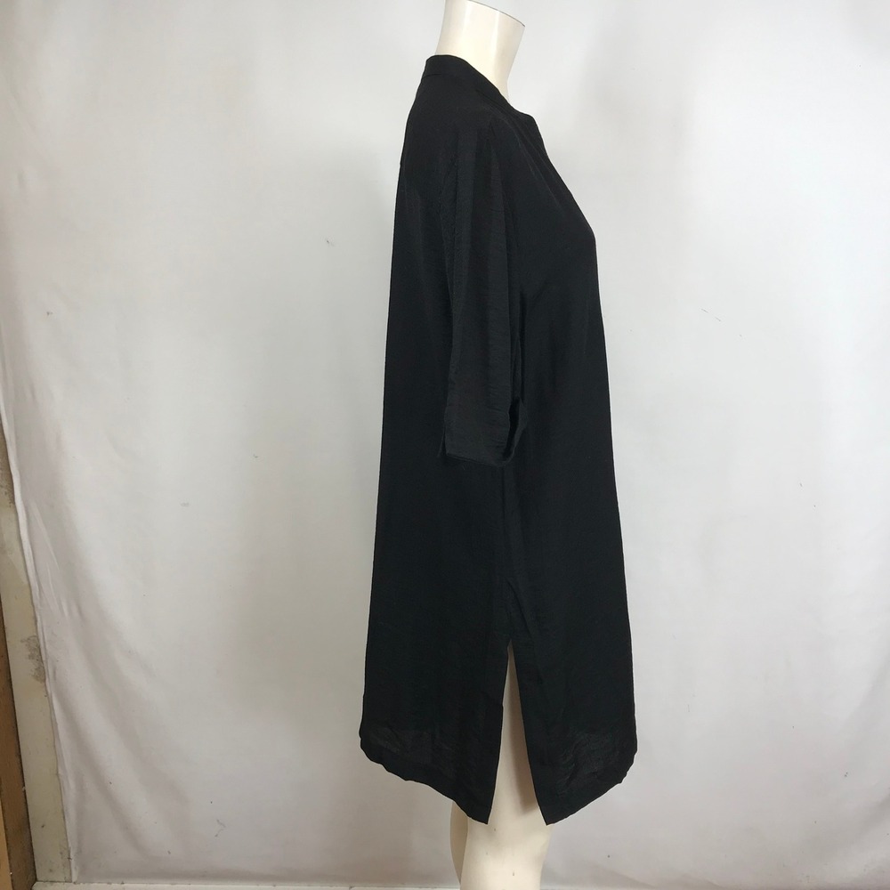 Chicos Black Textured Button Front Collarless Shi… - image 4